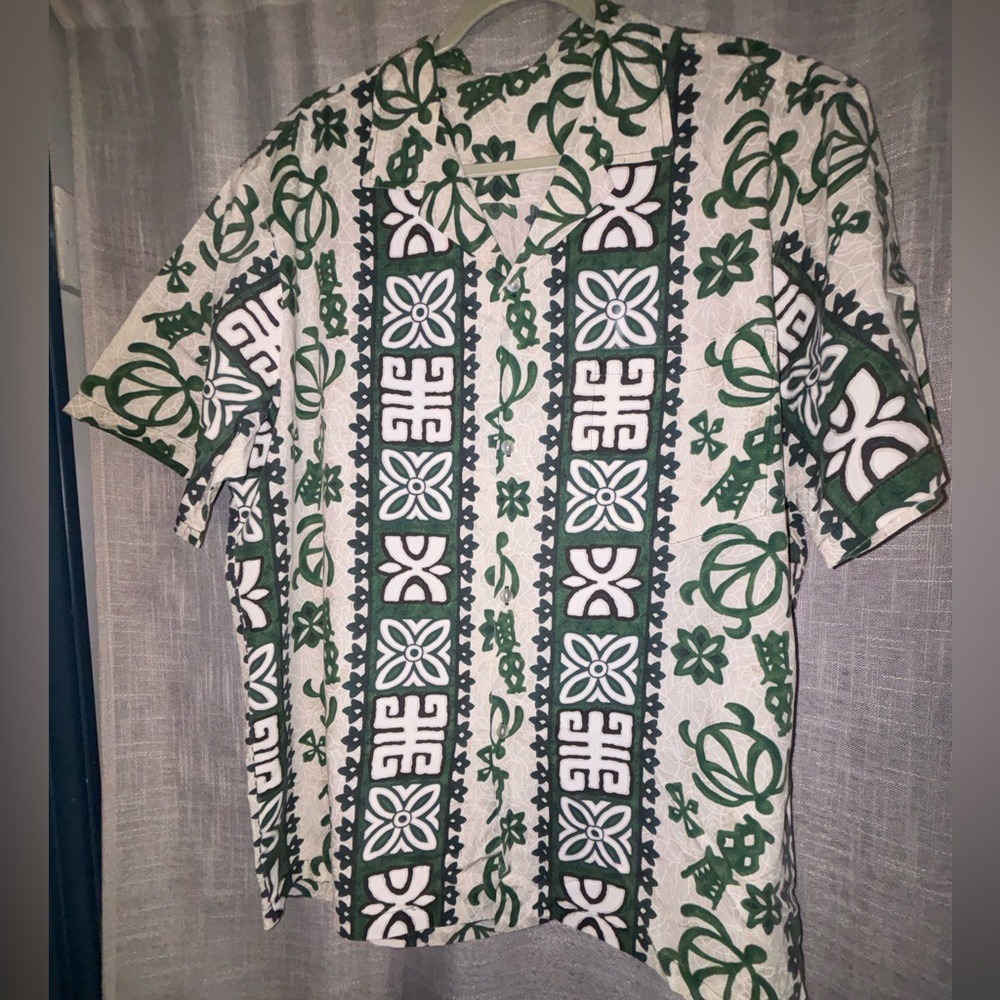 Jade Fashions Hawaiian Shirt